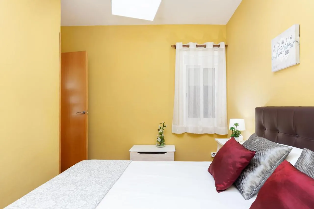 Click&Flat Fira Gran Via Apartment L'Hospitalet de Llobregat Spain