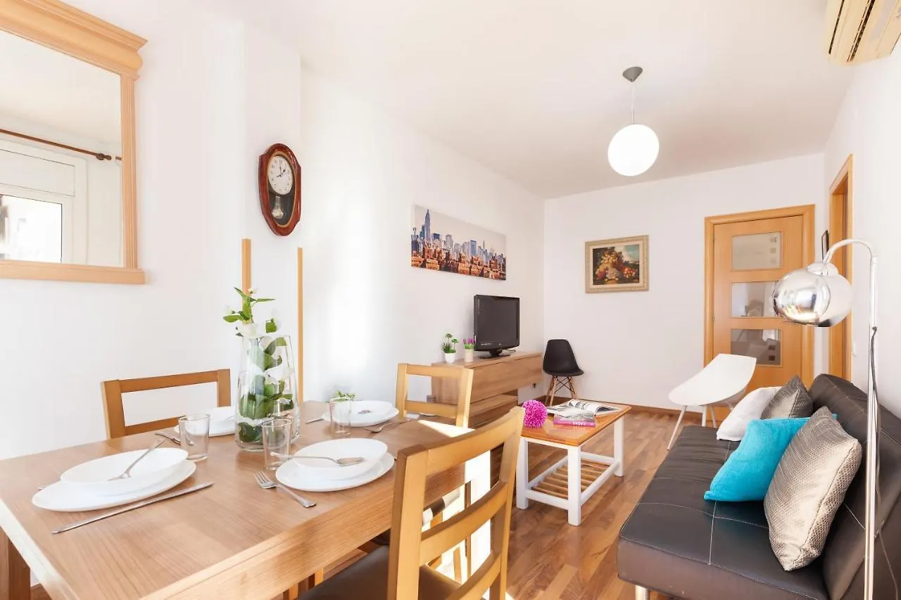 Click&Flat Fira Gran Via Apartment L'Hospitalet de Llobregat Spain